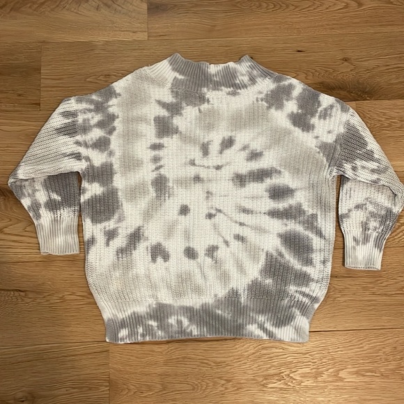 Aerie Sweater - Picture 2 of 3